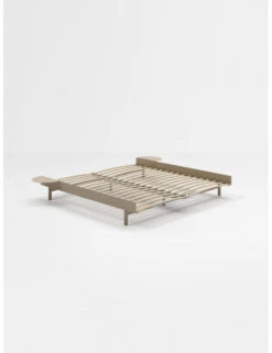 Moebe Bed 90-180cm | Sand